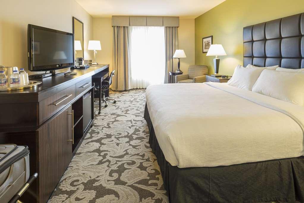Prairie Meadows Casino Racetrack And Hotel Altoona Room photo